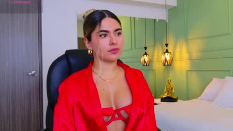 Snapshot of kataliina_18 chatting on May 2026 11:51:02 AM Kat online show from May 2026 11:51:02 AM