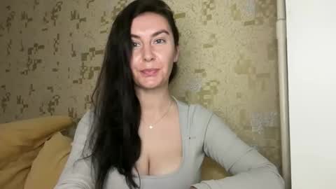 Snapshot of katalinaqe chatting on May 2026 07:59:02 AM KatalinaQE online show from May 2026 07:59:02 AM