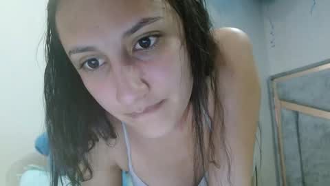 Snapshot of kate_davies chatting on January 2025 03:40:02 AM kate online show from January 2025 03:40:02 AM