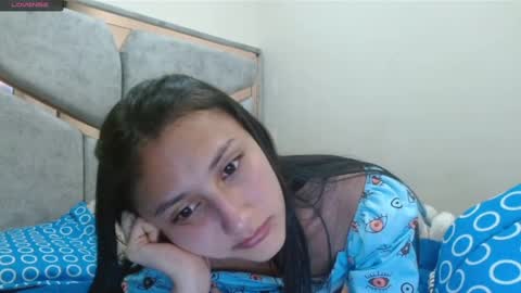 Snapshot of kate_davies chatting on February 2025 04:03:01 AM kate online show from February 2025 04:03:01 AM