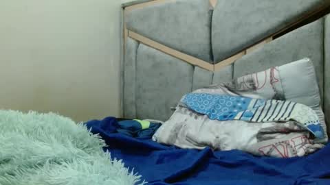 Snapshot of kate_davies chatting on February 2025 12:43:01 AM kate online show from February 2025 12:43:01 AM