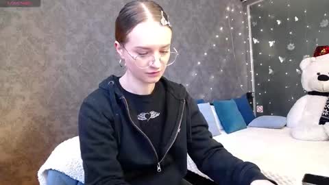 .Be kind and gentle with me and I will do my best for you.   online show from January 2026 10:08:02 AM