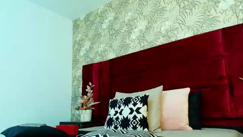 Kate online show from September 2025 08:09:01 PM