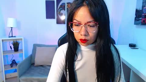 Kate  online show from October 2025 11:00:01 AM