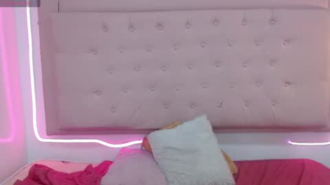 Snapshot of kate_pickman chatting on December 2024 06:33:02 AM kate online show from December 2024 06:33:02 AM