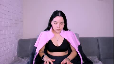 KATE online show from November 2025 05:50:02 AM