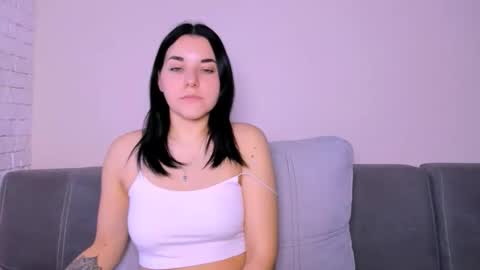 KATE online show from November 2025 06:03:01 AM