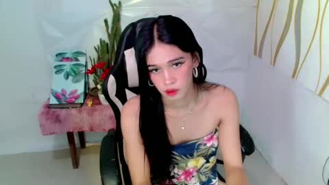 Snapshot of kate_romance chatting on December 2024 02:47:01 AM Kate online show from December 2024 02:47:01 AM