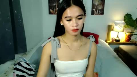 Kate online show from October 2025 06:53:02 AM