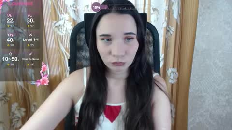 Snapshot of katecrash chatting on September 2025 10:59:02 AM YourKate online show from September 2025 10:59:02 AM