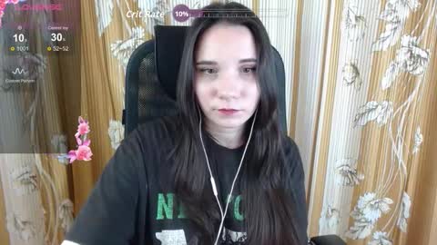 Snapshot of katecrash chatting on September 2025 02:20:01 PM YourKate online show from September 2025 02:20:01 PM