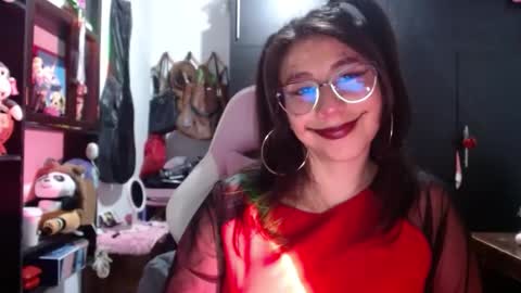 Snapshot of kateeen18 chatting on November 2025 06:05:01 AM Kateeen18 online show from November 2025 06:05:01 AM