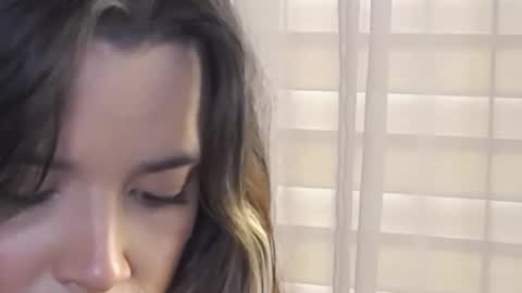 Snapshot of katejolie chatting on October 2025 10:29:02 PM Help me with rate thanks online show from October 2025 10:29:02 PM