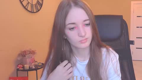 Snapshot of katekayer chatting on October 2025 09:07:01 AM katekayer online show from October 2025 09:07:01 AM