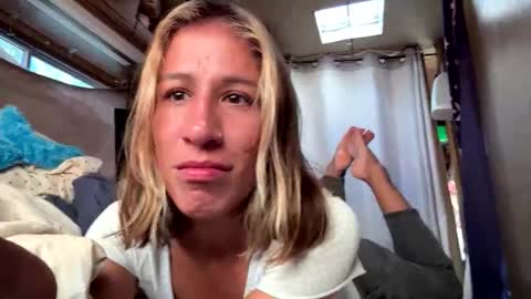 Katelin online show from October 2025 11:49:01 PM