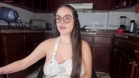 KateMoorex online show from February 2026 12:30:01 PM