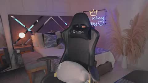 Snapshot of kateowens chatting on November 2025 10:58:02 AM Kate Owens online show from November 2025 10:58:02 AM