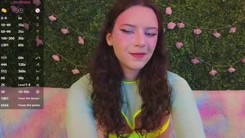 Snapshot of katerinnna chatting on June 2026 06:42:01 PM Katerina online show from June 2026 06:42:01 PM