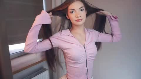 Sofa online show from April 2026 01:47:01 PM