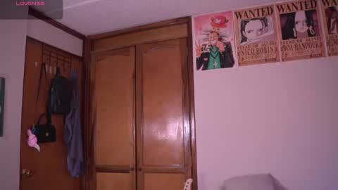 Katerine online show from November 2025 09:57:02 PM