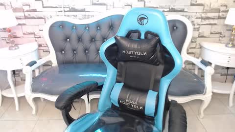 katherin online show from December 2024 05:10:02 PM