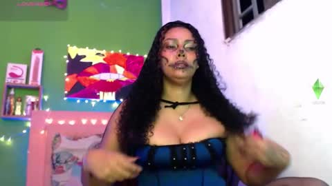 Snapshot of katherincastillo chatting on November 2025 06:59:02 AM katherin online show from November 2025 06:59:02 AM