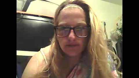 Snapshot of katherinelynn8685 chatting on May 2026 04:51:01 AM katherinelynn8685 online show from May 2026 04:51:01 AM
