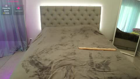 Snapshot of katherinepinke chatting on November 2025 12:16:01 PM katherinepinke online show from November 2025 12:16:01 PM