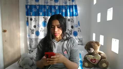  K A T H I E  online show from February 2025 12:24:01 PM