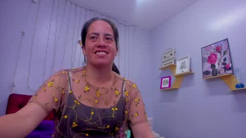 Paola online show from December 2024 01:16:02 PM