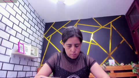 Paola online show from January 2025 12:35:01 PM