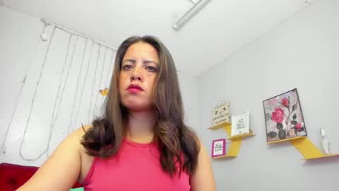Paola online show from March 2025 12:45:01 PM