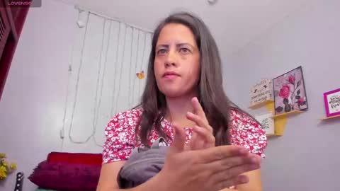 Paola online show from March 2025 07:31:02 PM