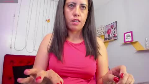 Paola online show from March 2025 06:44:02 PM