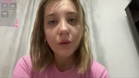 Snapshot of kathrinekiening chatting on June 2026 07:49:01 PM Jessie online show from June 2026 07:49:01 PM
