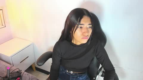 Khaty online show from December 2024 11:40:01 AM