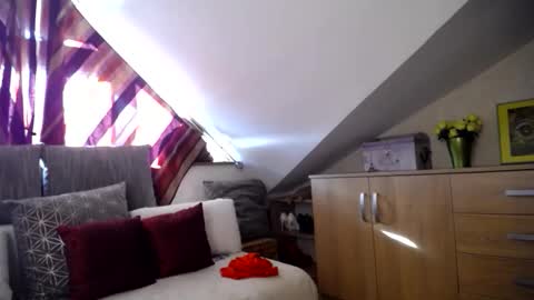 Kathy online show from April 2026 03:26:02 PM