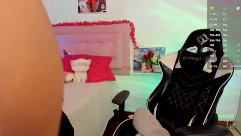 valentina  online show from February 2026 11:59:01 AM