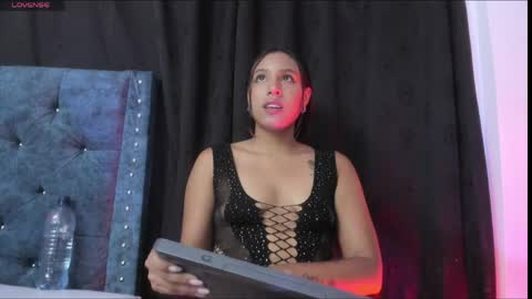 Snapshot of katia_777_ chatting on May 2026 10:12:02 AM KATALINA online show from May 2026 10:12:02 AM