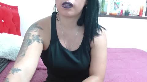 Katia collins online show from December 2024 05:45:01 AM