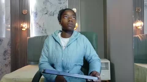 Katia online show from October 2025 11:39:01 AM