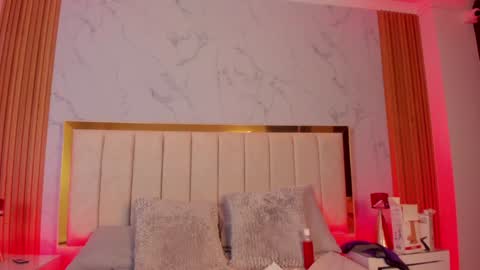 Karen Villas online show from December 2024 10:32:01 PM