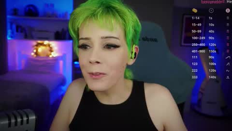 Katie online show from September 2025 04:54:02 PM