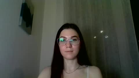 Snapshot of katie_foxi chatting on March 2025 06:12:01 PM katie_foxi online show from March 2025 06:12:01 PM