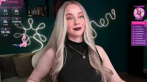 Katie online show from November 2025 12:12:01 AM