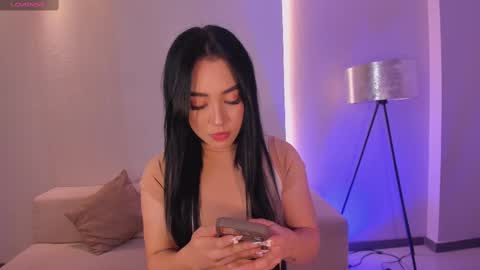 katieangel1 online show from October 2025 11:19:01 AM