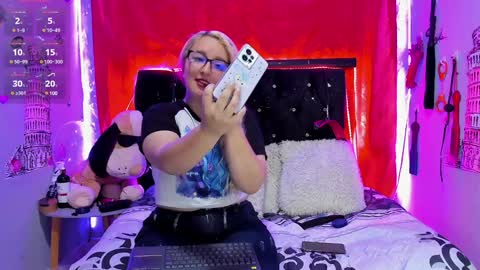 SHARON  KATIEE online show from January 2025 02:30:01 AM