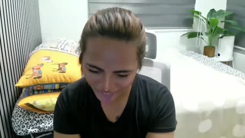 katiefrox  online show from January 2025 01:13:01 PM