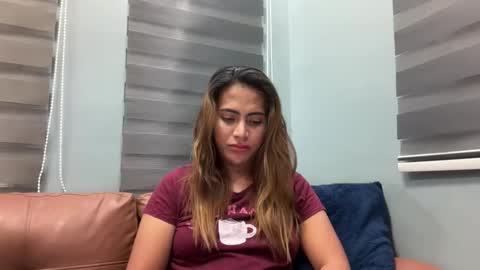 katiefrox  online show from November 2025 01:01:02 PM