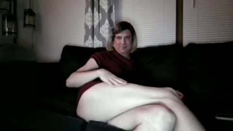 katieutopia online show from December 2025 04:08:02 AM